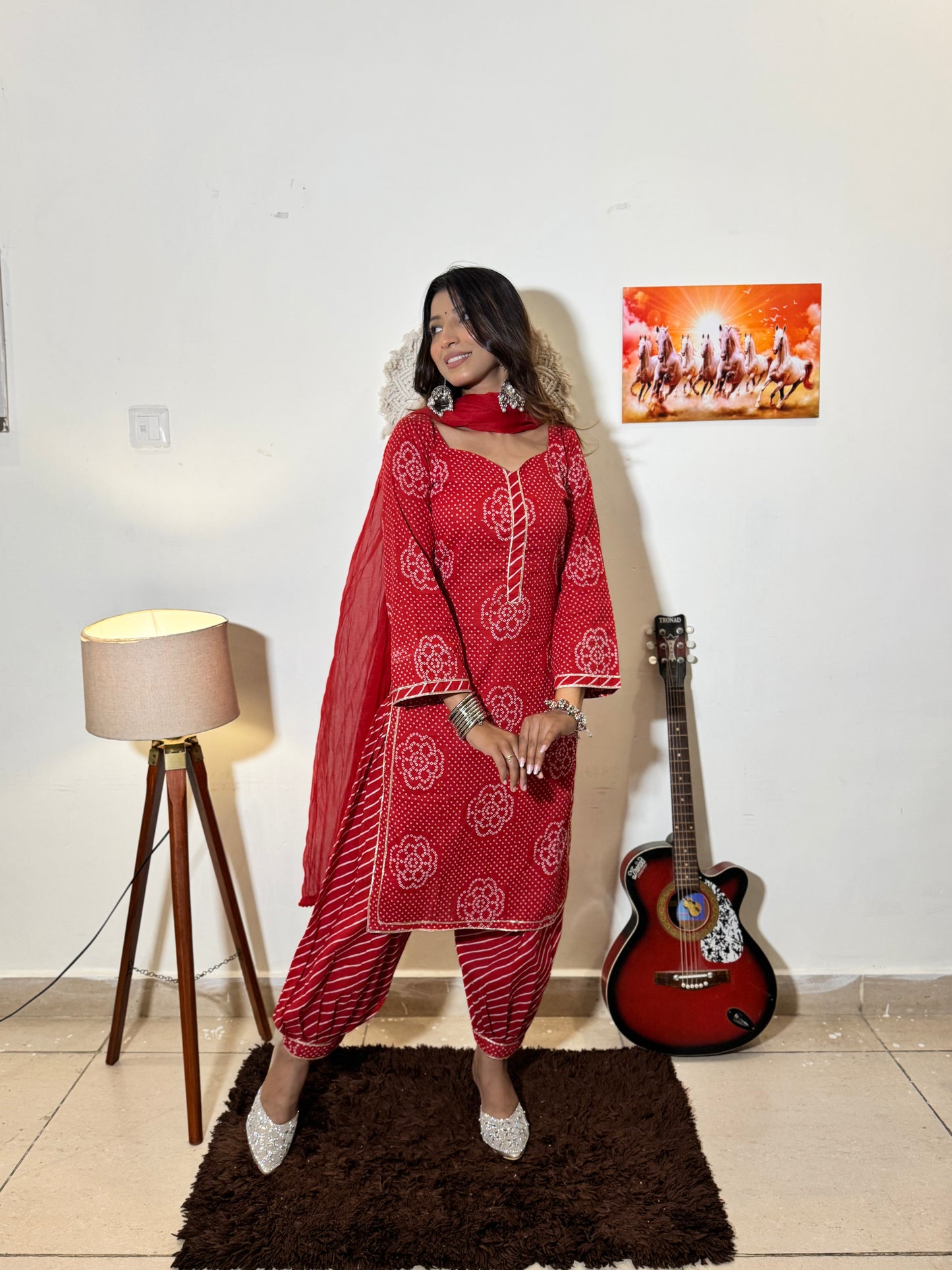 Laal Noor – Festive Red Bandhani Set by Saryana