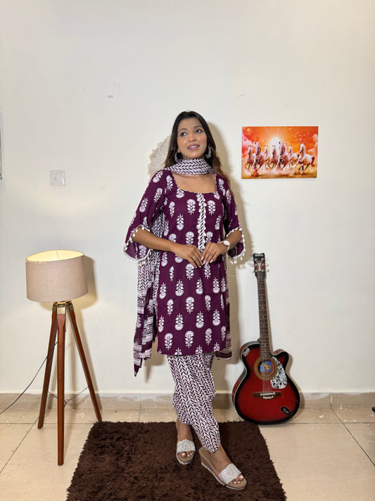 Lavinya-Wine Cotton Kurti Set