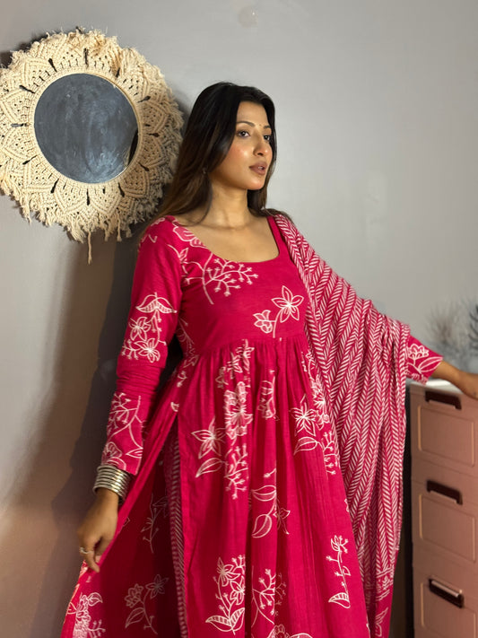 Padma Pink Blossom Kurti Set
