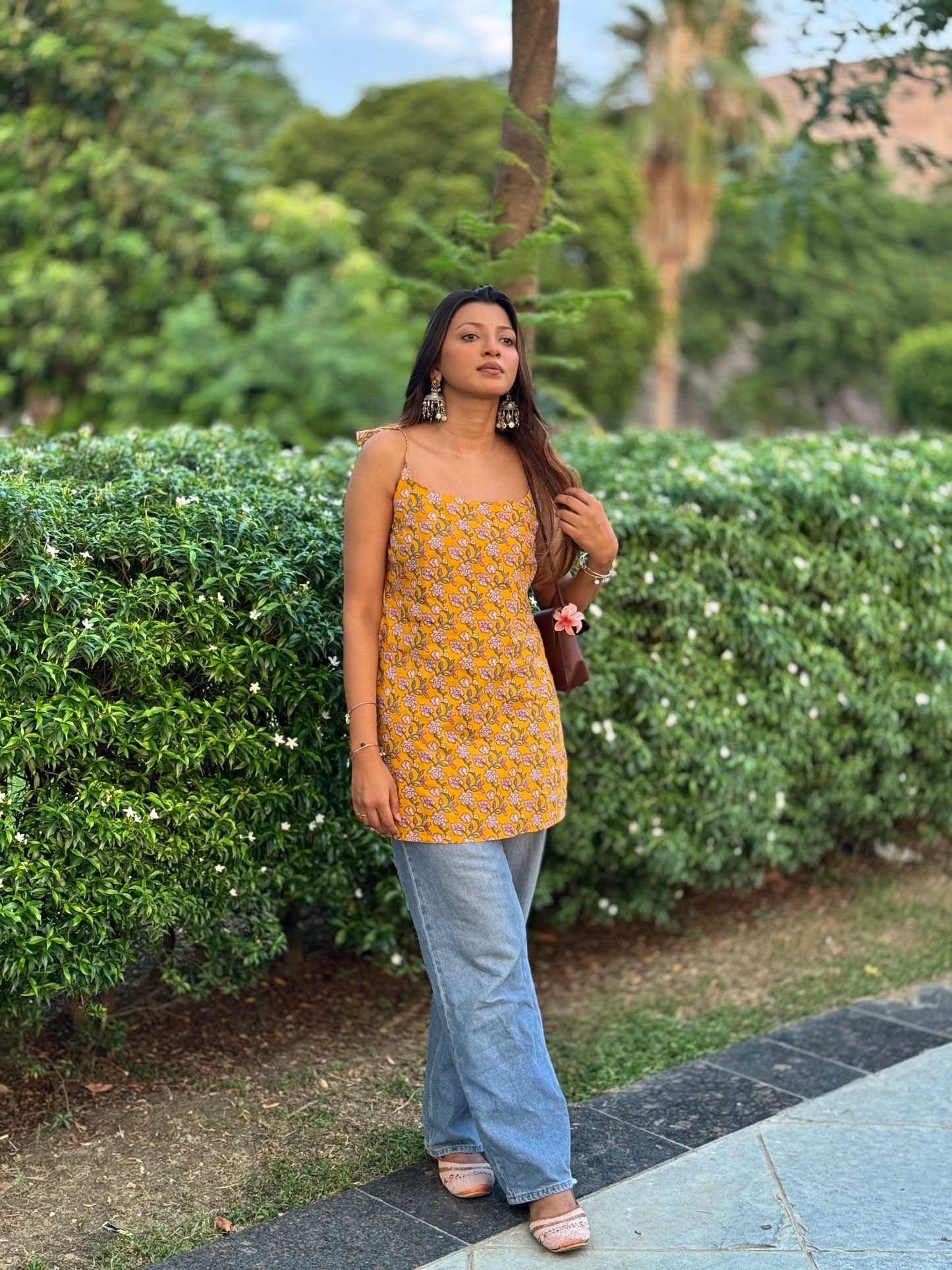 Saryana Kashika Floral Strap Top